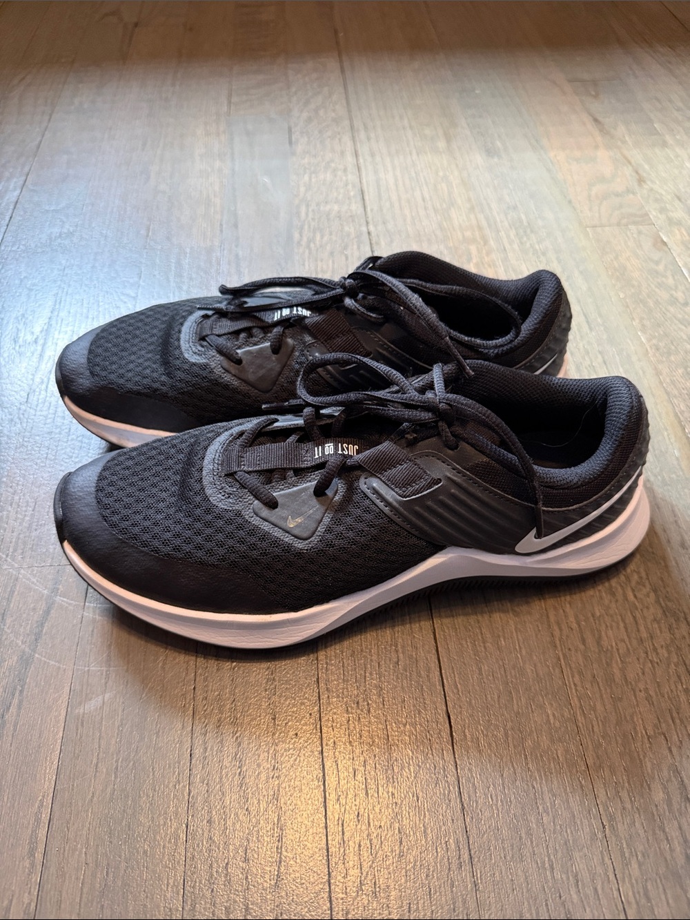 Nike Black and White Women’s Training Sneakers